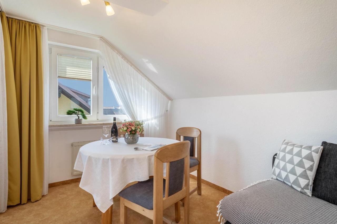 אימנשטאדט אם בודנזה Ferienwohnung Lilo מראה חיצוני תמונה